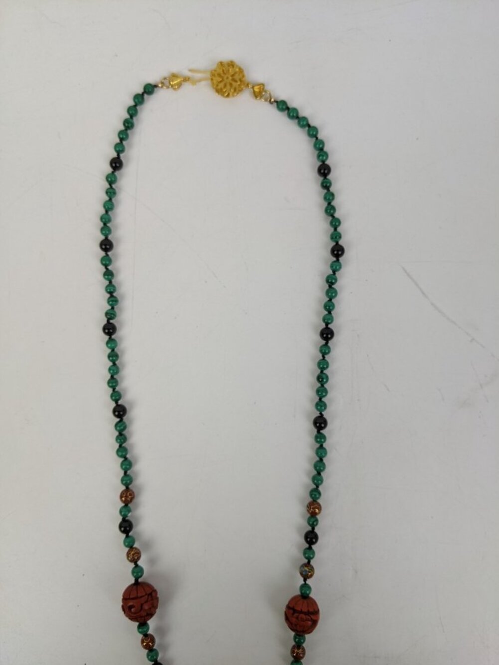Vintage Chinese Cinnabar Malachite & Onyx Beaded Necklace - Picture 5 of 13